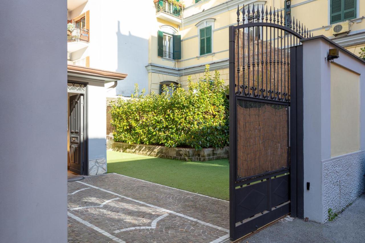 Il Giardino Di Bobo Apartment Napoli Exterior foto